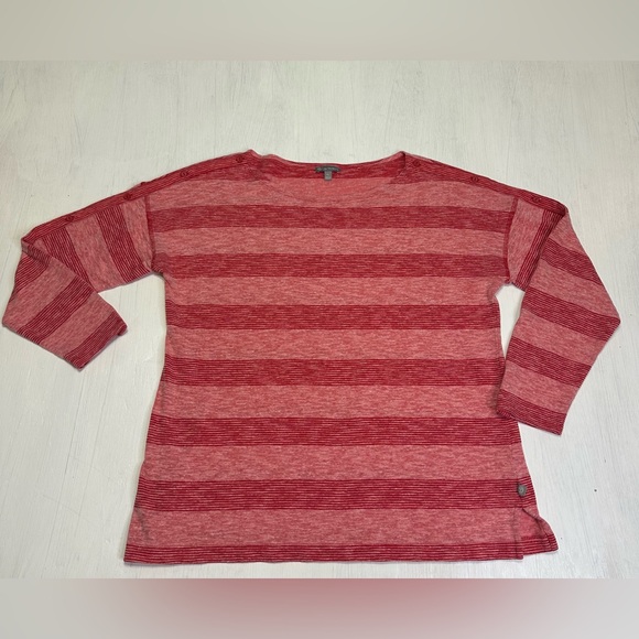 T by Talbots MP Red Striped Knit Top Button Shoulder & Sleeve Petite - Picture 2 of 9